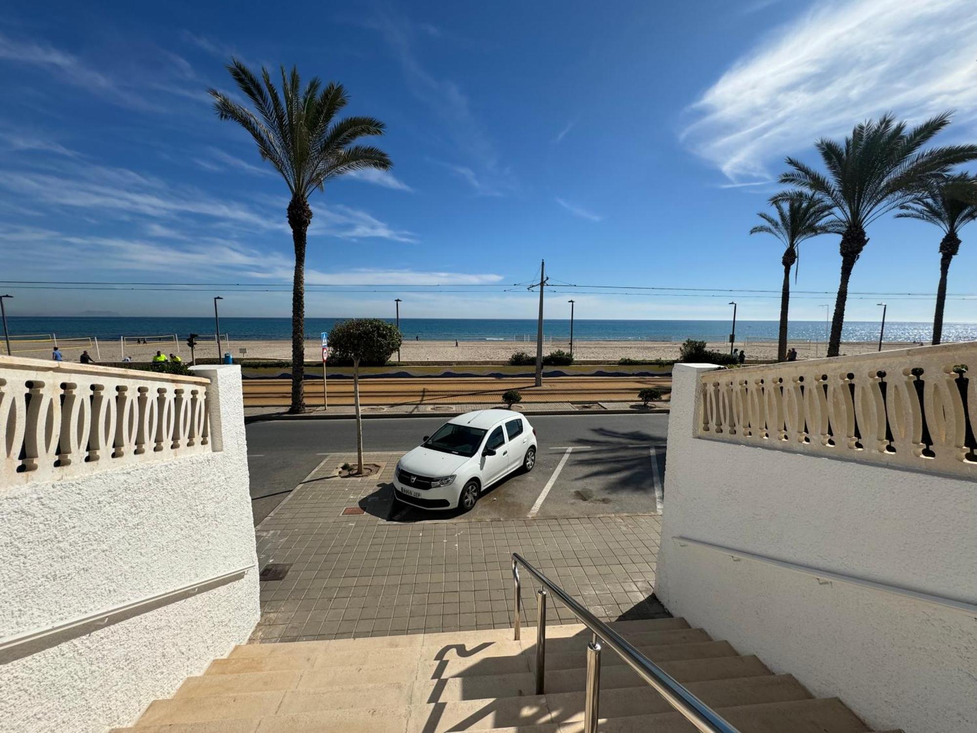 Apartamento Muchavista Primera Linea De Playa By El Conserje El Campello Εξωτερικό φωτογραφία