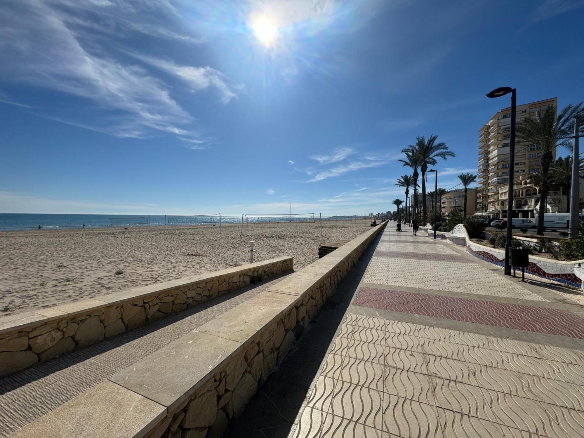 Apartamento Muchavista Primera Linea De Playa By El Conserje El Campello Εξωτερικό φωτογραφία